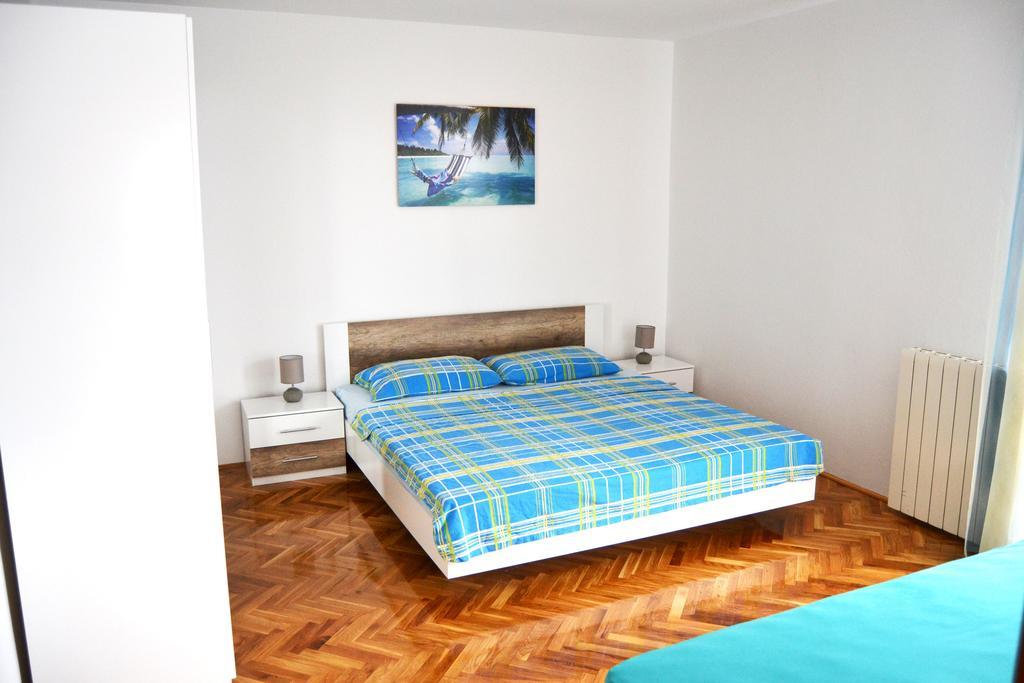 Apartments Mikulic Biograd Na Moru Εξωτερικό φωτογραφία