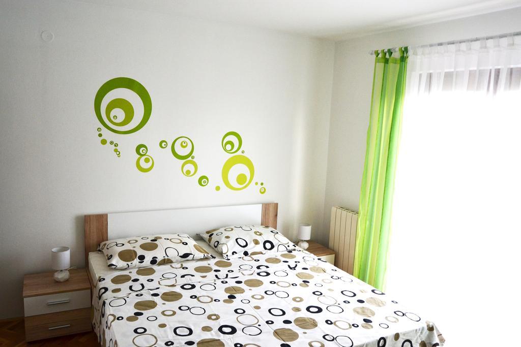 Apartments Mikulic Biograd Na Moru Εξωτερικό φωτογραφία